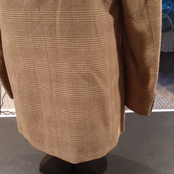 Superb Men Sport Coat Sold by Neiman Marcus 42L - Picture 6 of 12
